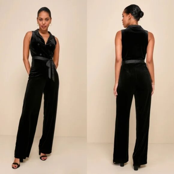 Lulus Pants - NWT Lulus Posh Flair Black Velvet Satin Collared Surplice Jumpsuit